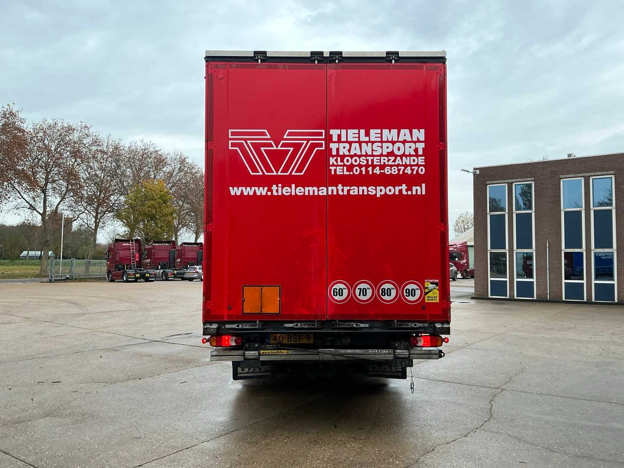 Грузовик 2021 DAF XF480FAN TRUCK WITH CANOPY BODY(C): фото 6