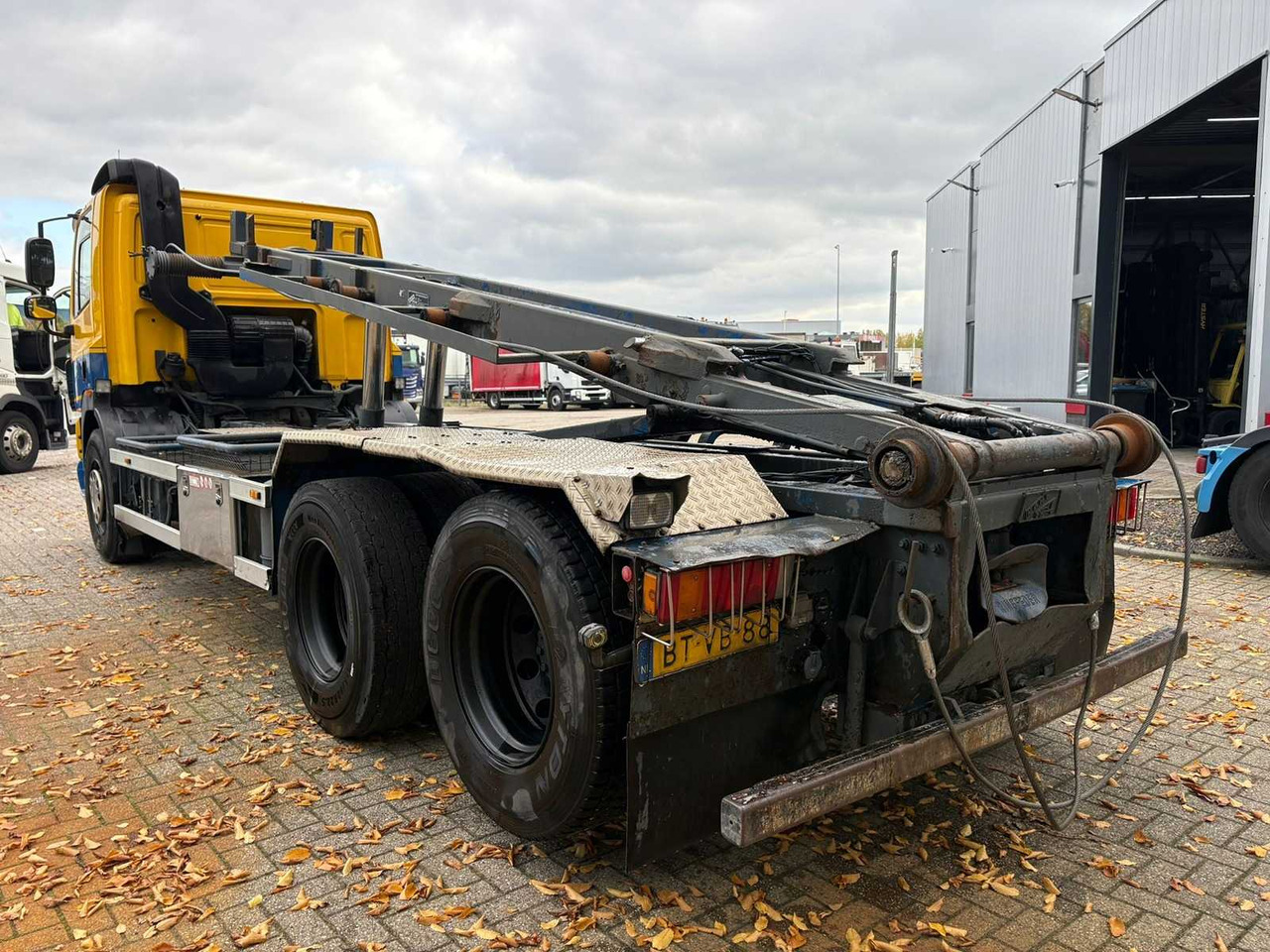 DAF - CF 85 410 - ROPE SYSTEM - CONTAINER TRUCK - Грузовик: фото 5 DAF - CF 85 410 - ROPE SYSTEM - CONTAINER TRUCK - Грузовик: фото 5