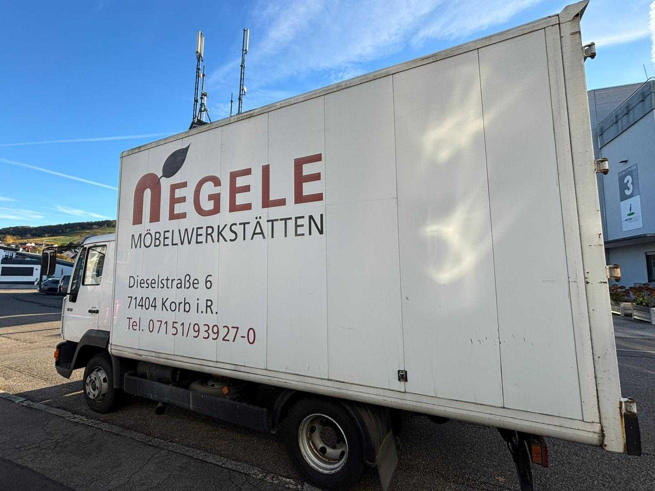 MAN 8-163 / L 2000 TRUCK WITH BOX - Грузовик: фото 3 MAN 8-163 / L 2000 TRUCK WITH BOX - Грузовик: фото 3