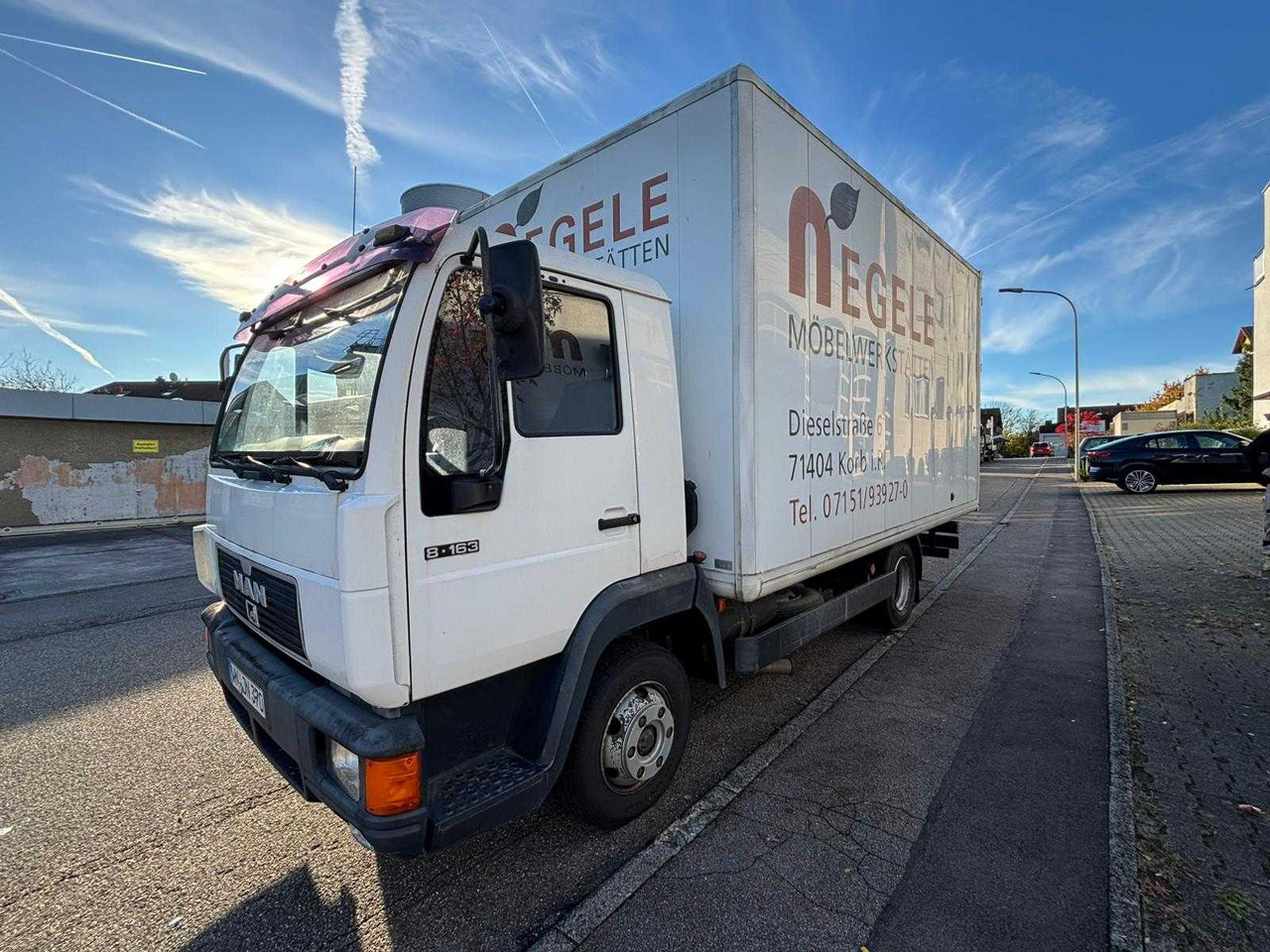 MAN 8-163 / L 2000 TRUCK WITH BOX - Грузовик: фото 1 MAN 8-163 / L 2000 TRUCK WITH BOX - Грузовик: фото 1