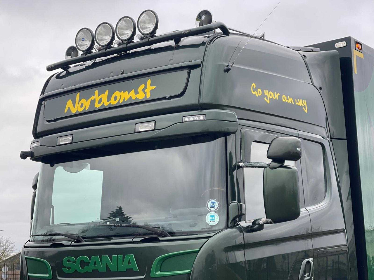 SCANIA - R520 - 2015 - 32-BFP-5 - FLOWER COMBI, VALVE, COMPLETELY, FULL AIR - Грузовик: фото 2 SCANIA - R520 - 2015 - 32-BFP-5 - FLOWER COMBI, VALVE, COMPLETELY, FULL AIR - Грузовик: фото 2