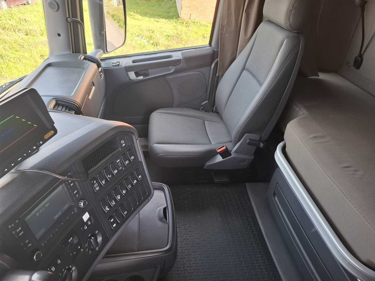 SCANIA - TRUCK - 2016 - Грузовик: фото 5 SCANIA - TRUCK - 2016 - Грузовик: фото 5