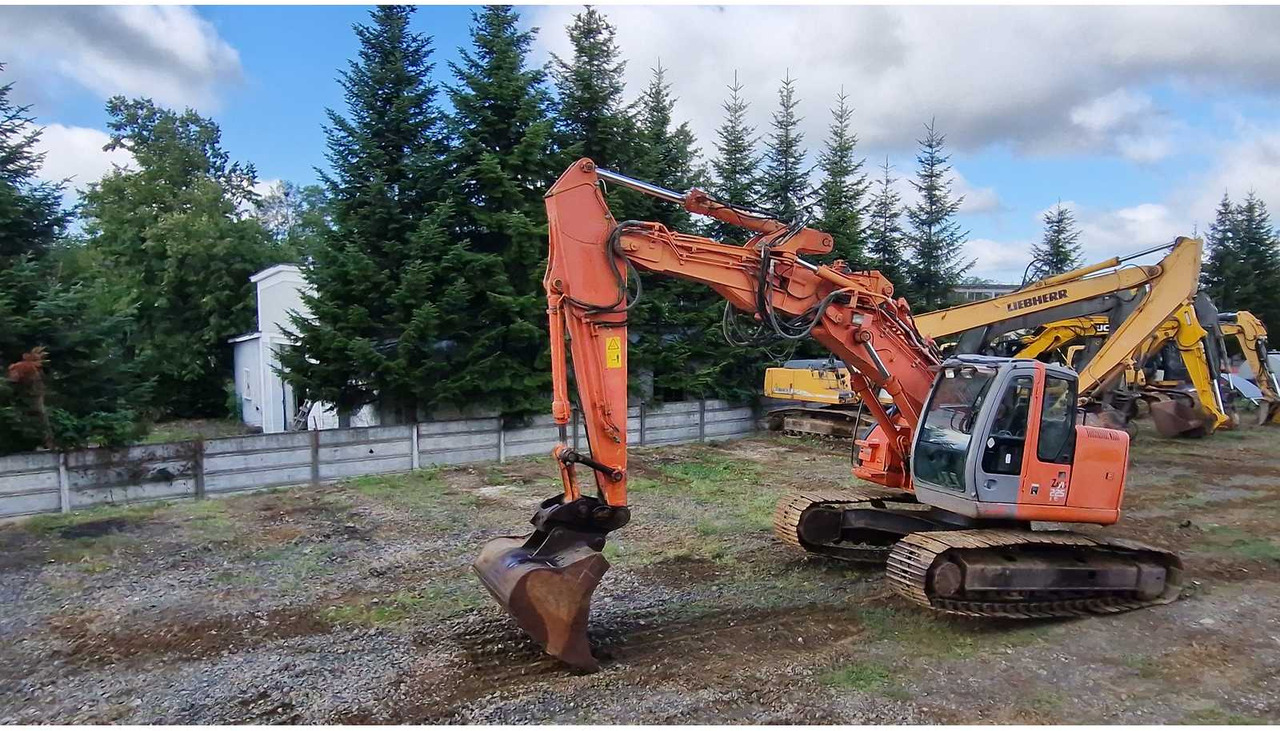 HITACHI ZX225USLC - Гусеничный экскаватор: фото 4 HITACHI ZX225USLC - Гусеничный экскаватор: фото 4