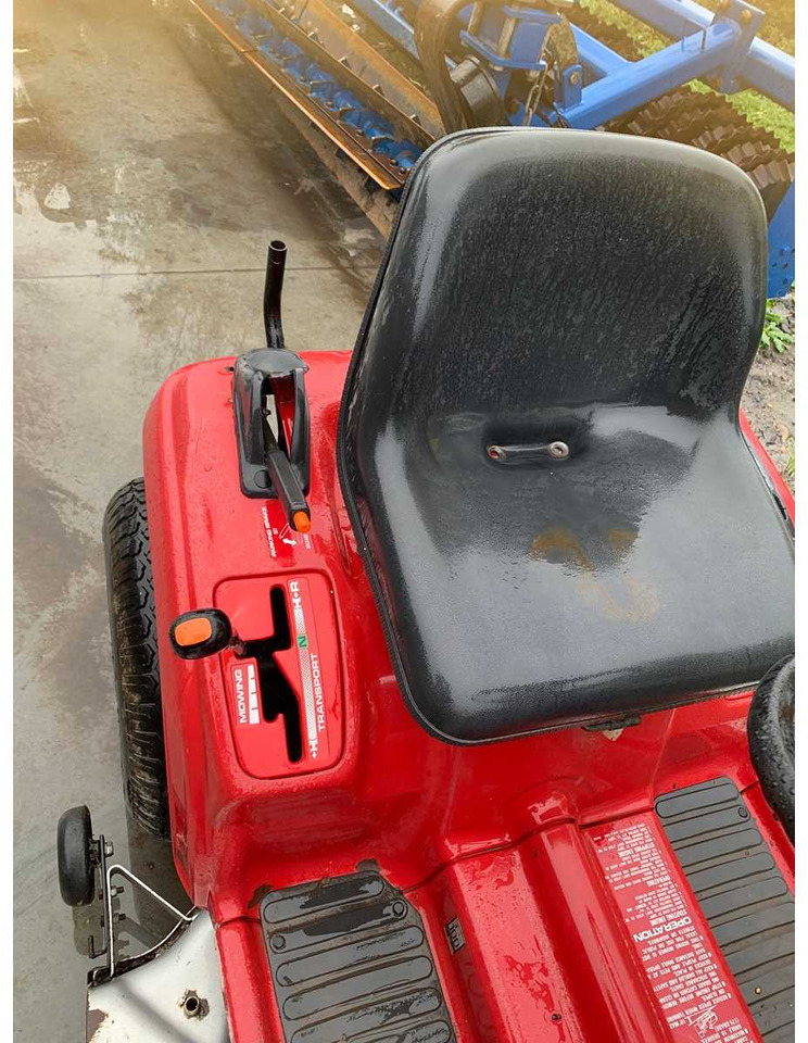 Honda - Газонокосилка: фото 3 Honda - Газонокосилка: фото 3