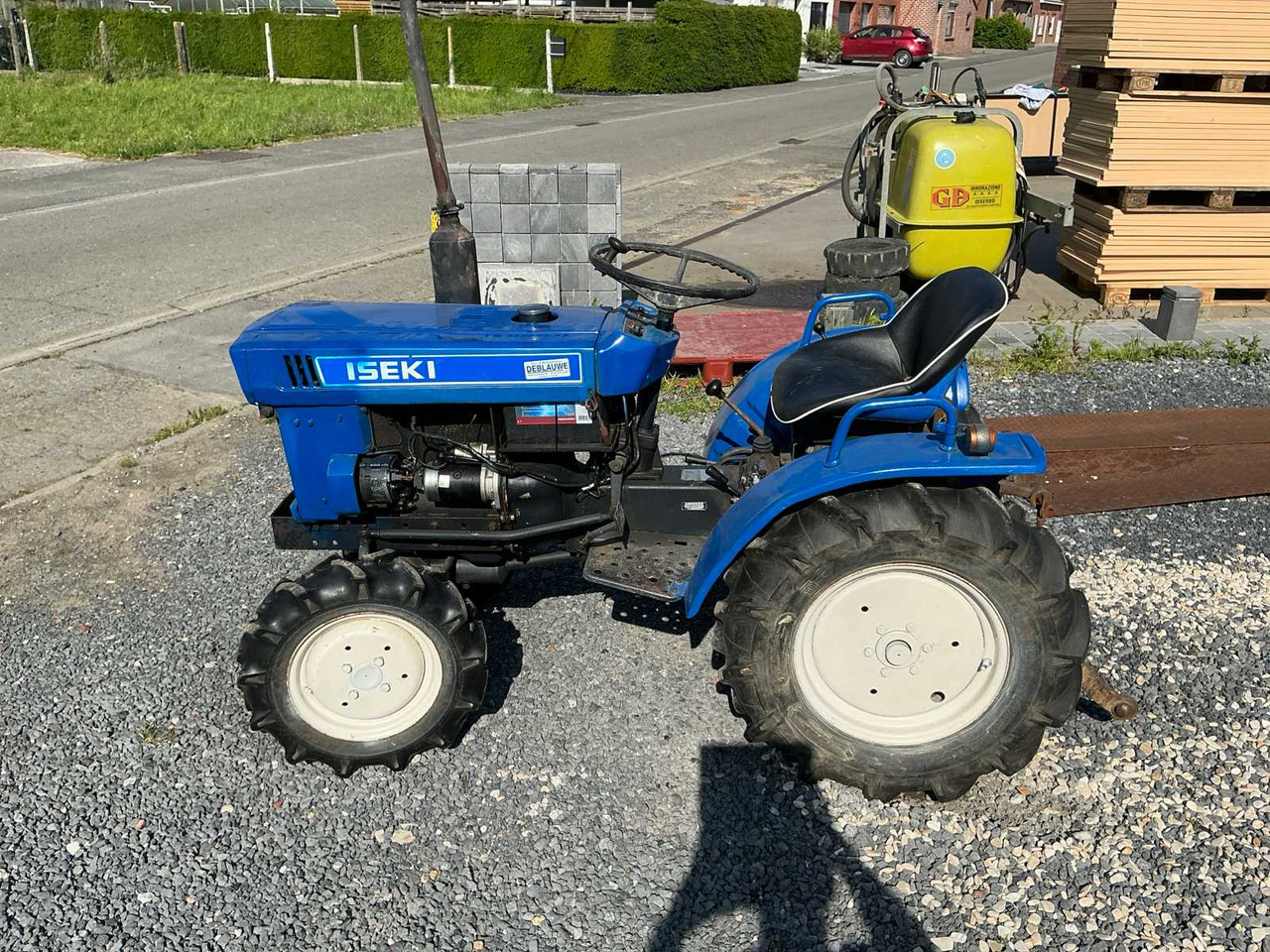 Iseki TX1300F - Минитрактор: фото 2 Iseki TX1300F - Минитрактор: фото 2