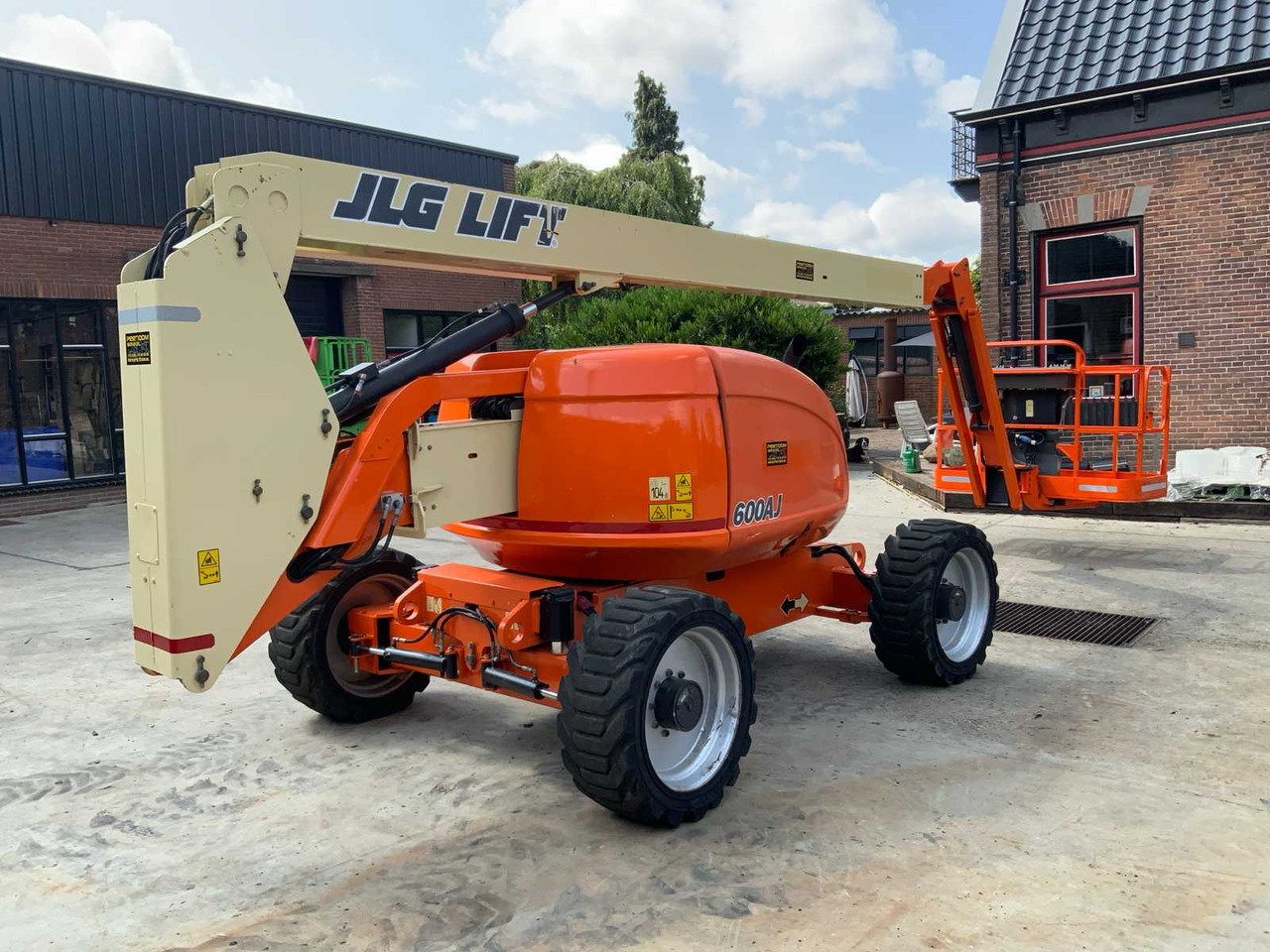 JLG 600AJ - Подъёмник: фото 1 JLG 600AJ - Подъёмник: фото 1