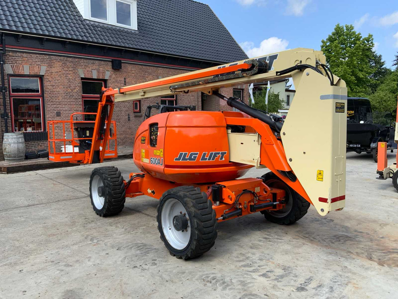 JLG 600AJ - Подъёмник: фото 2 JLG 600AJ - Подъёмник: фото 2