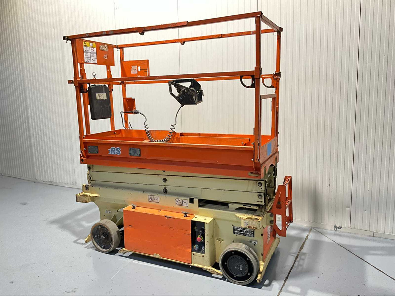 JLG -6RS - AERIAL PLATFORM, BJ. 2015 WORKING HEIGHT 7.8M, EXTENDABLE TO 2.55M - Подъёмник: фото 3 JLG -6RS - AERIAL PLATFORM, BJ. 2015 WORKING HEIGHT 7.8M, EXTENDABLE TO 2.55M - Подъёмник: фото 3