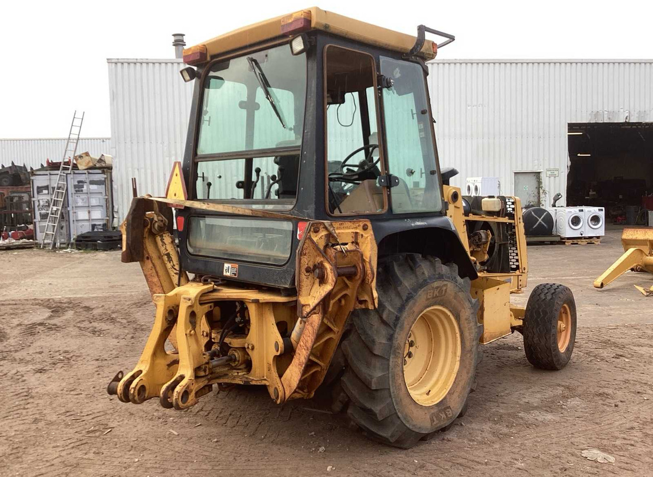 JOHN DEERE 410 E BACKHOE LOADER - Экскаватор-погрузчик: фото 3 JOHN DEERE 410 E BACKHOE LOADER - Экскаватор-погрузчик: фото 3
