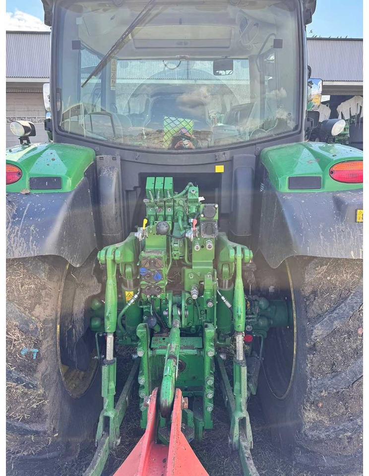 JOHN DEERE 6155R - Трактор: фото 5 JOHN DEERE 6155R - Трактор: фото 5