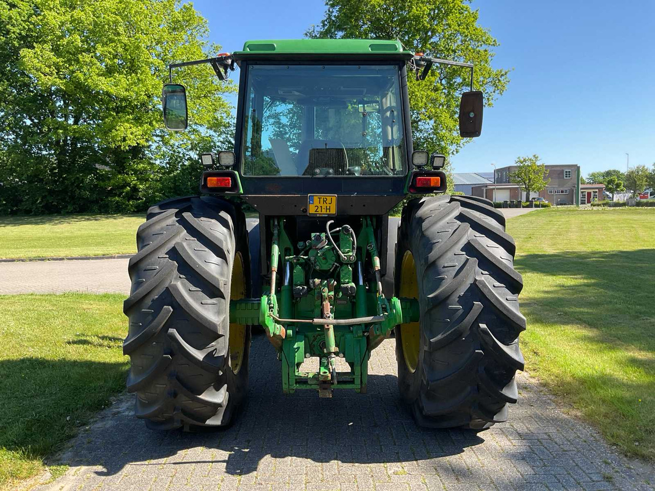 John Deere 4755 - Трактор: фото 5 John Deere 4755 - Трактор: фото 5