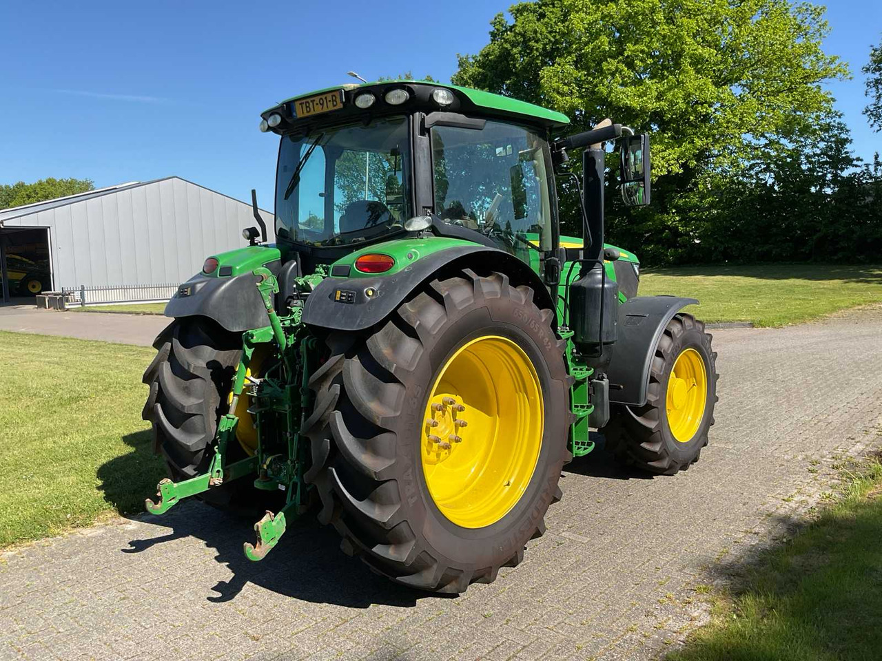 John Deere 6155R - Трактор: фото 5 John Deere 6155R - Трактор: фото 5
