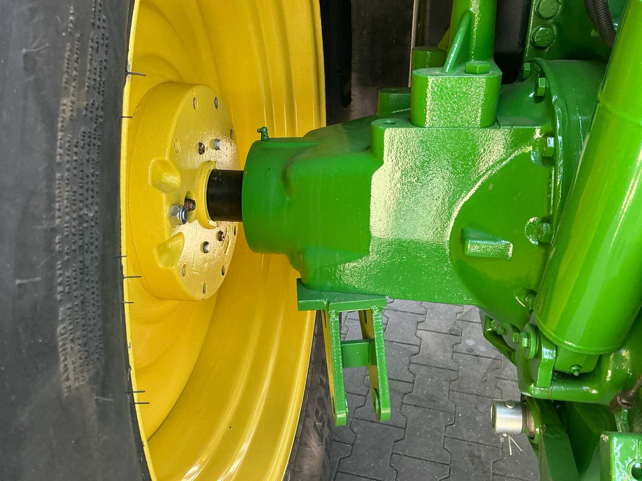 Трактор John Deere 7710: фото 15