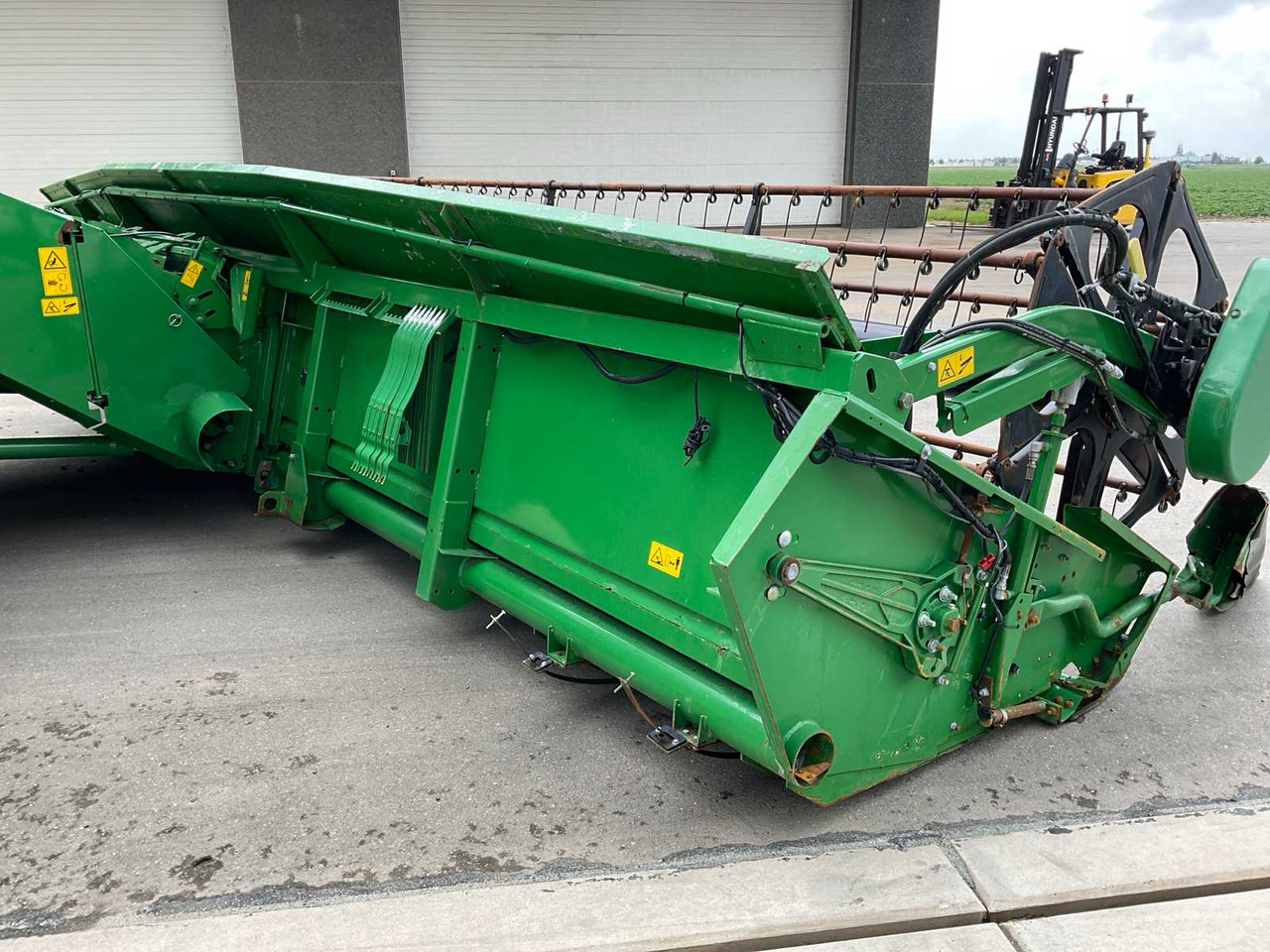 Зерноуборочный комбайн John Deere T670: фото 12 Зерноуборочный комбайн John Deere T670: фото 12