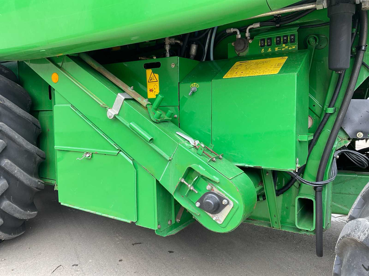 Зерноуборочный комбайн John Deere T670: фото 21 Зерноуборочный комбайн John Deere T670: фото 21