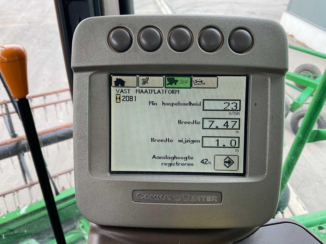 Зерноуборочный комбайн John Deere T670: фото 41 Зерноуборочный комбайн John Deere T670: фото 41