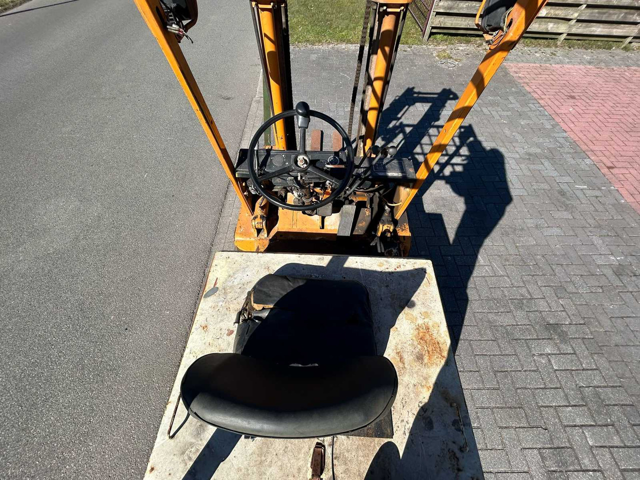 Вилочный погрузчик KOMATSU FB20-3 FORKLIFT: фото 10 Вилочный погрузчик KOMATSU FB20-3 FORKLIFT: фото 10