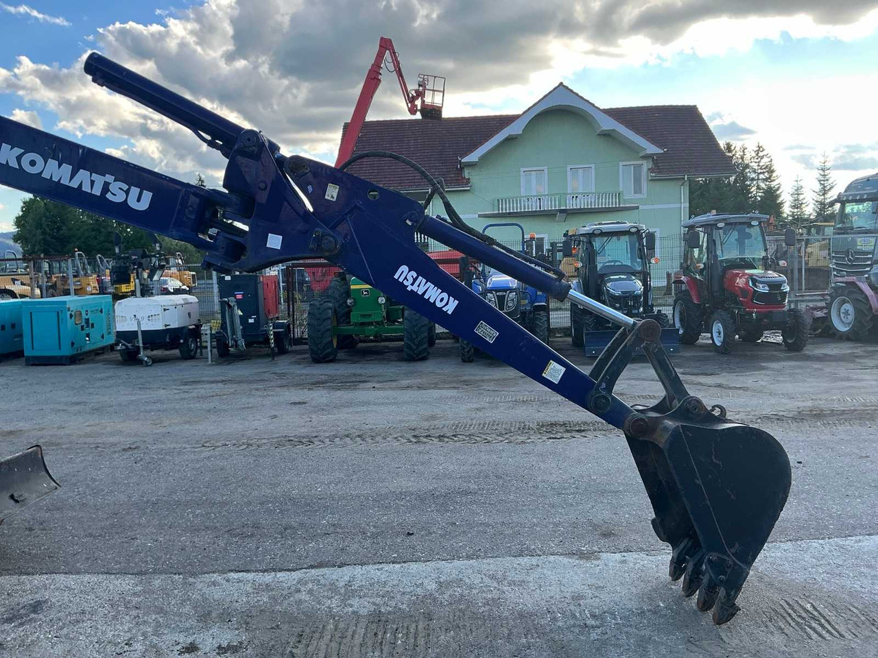 KOMATSU - PC50 UU-2 - MINI-EXCAVATOR - 2005 - Мини-экскаватор: фото 5 KOMATSU - PC50 UU-2 - MINI-EXCAVATOR - 2005 - Мини-экскаватор: фото 5