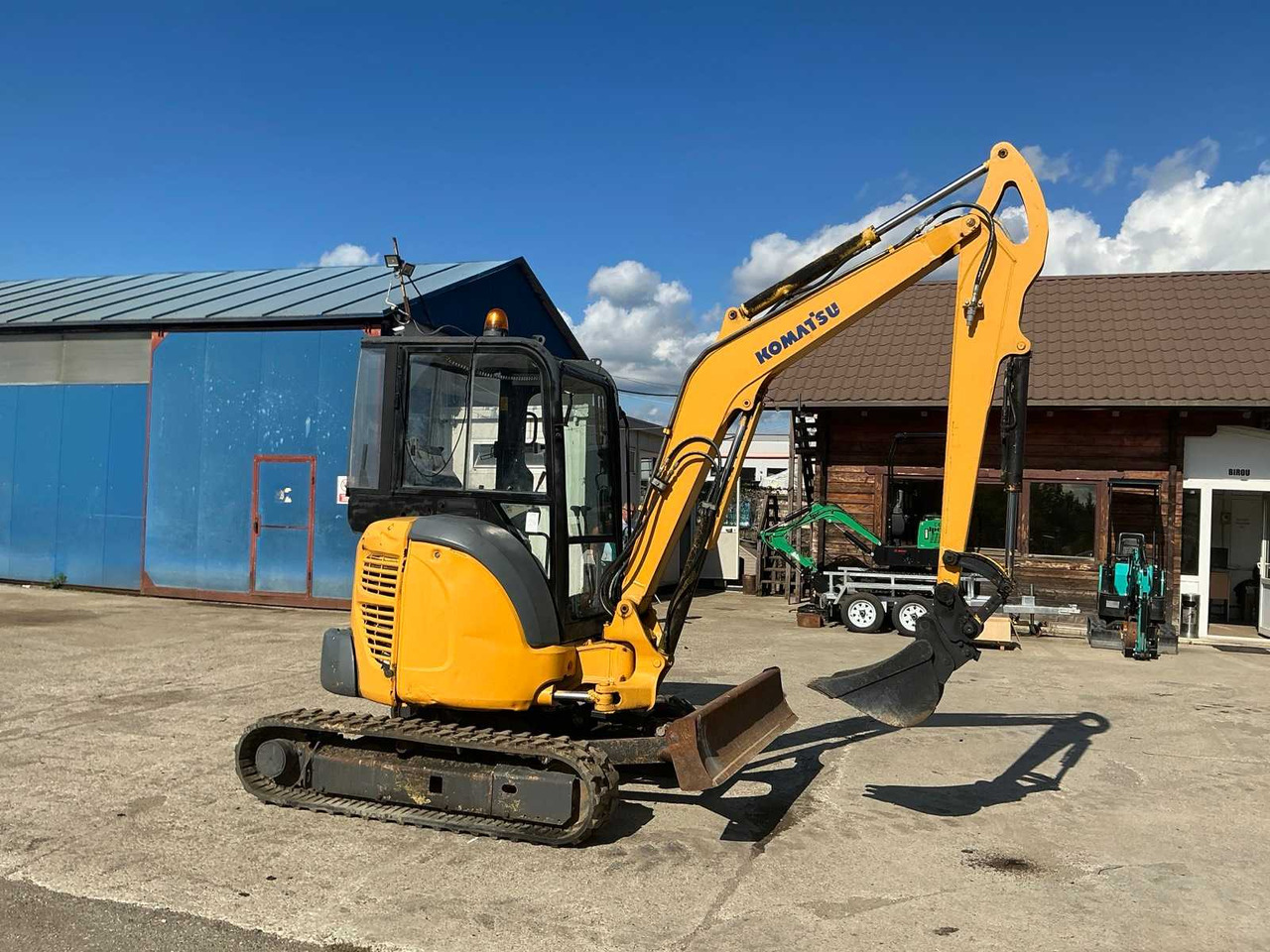 Komatsu PC35MR - 2 - Мини-экскаватор: фото 4 Komatsu PC35MR - 2 - Мини-экскаватор: фото 4