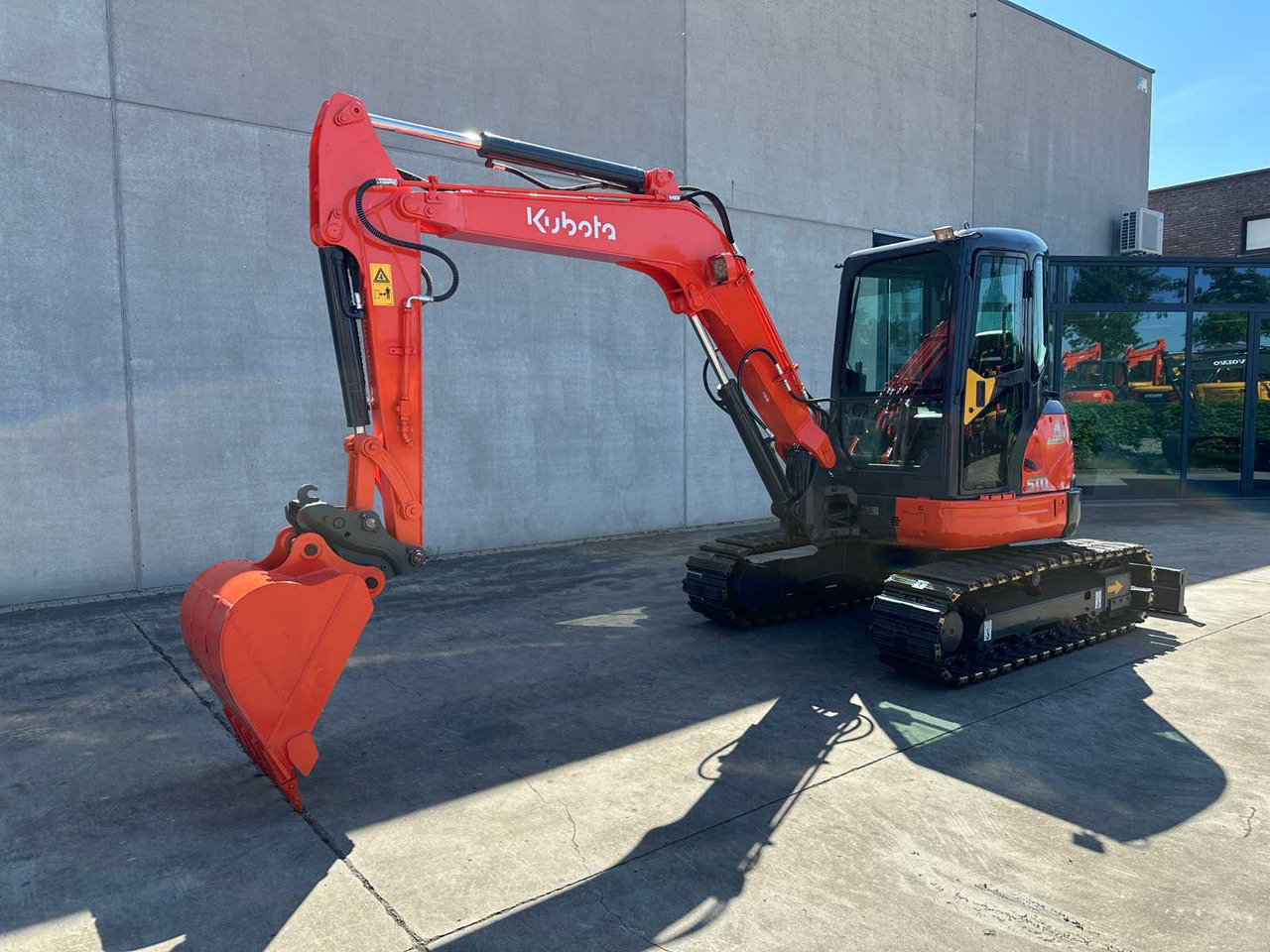 Kubota KX155-3SZ - Гусеничный экскаватор: фото 1 Kubota KX155-3SZ - Гусеничный экскаватор: фото 1