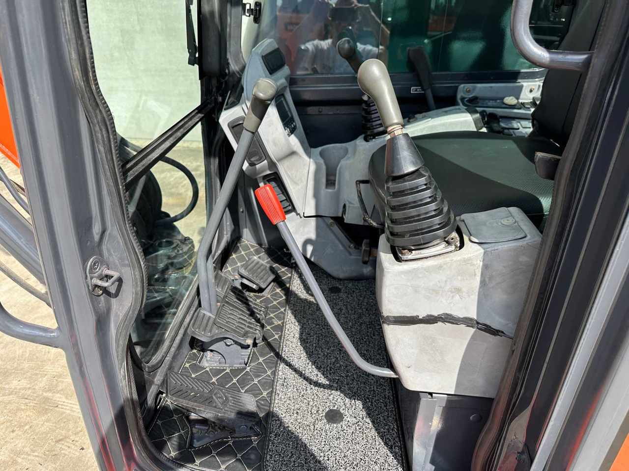 Гусеничный экскаватор Kubota KX163-5: фото 38