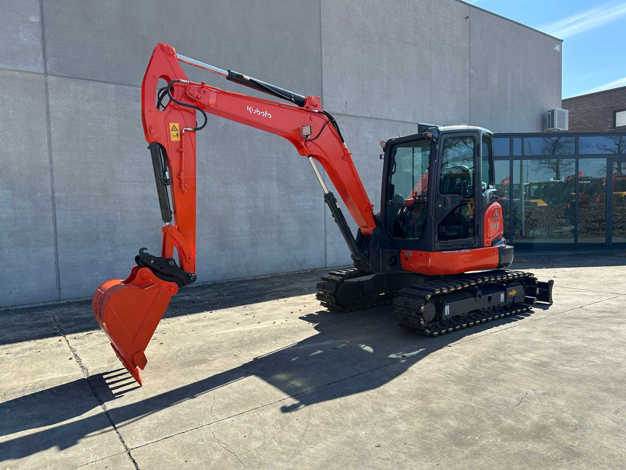 Kubota KX165-5 - Гусеничный экскаватор: фото 1 Kubota KX165-5 - Гусеничный экскаватор: фото 1