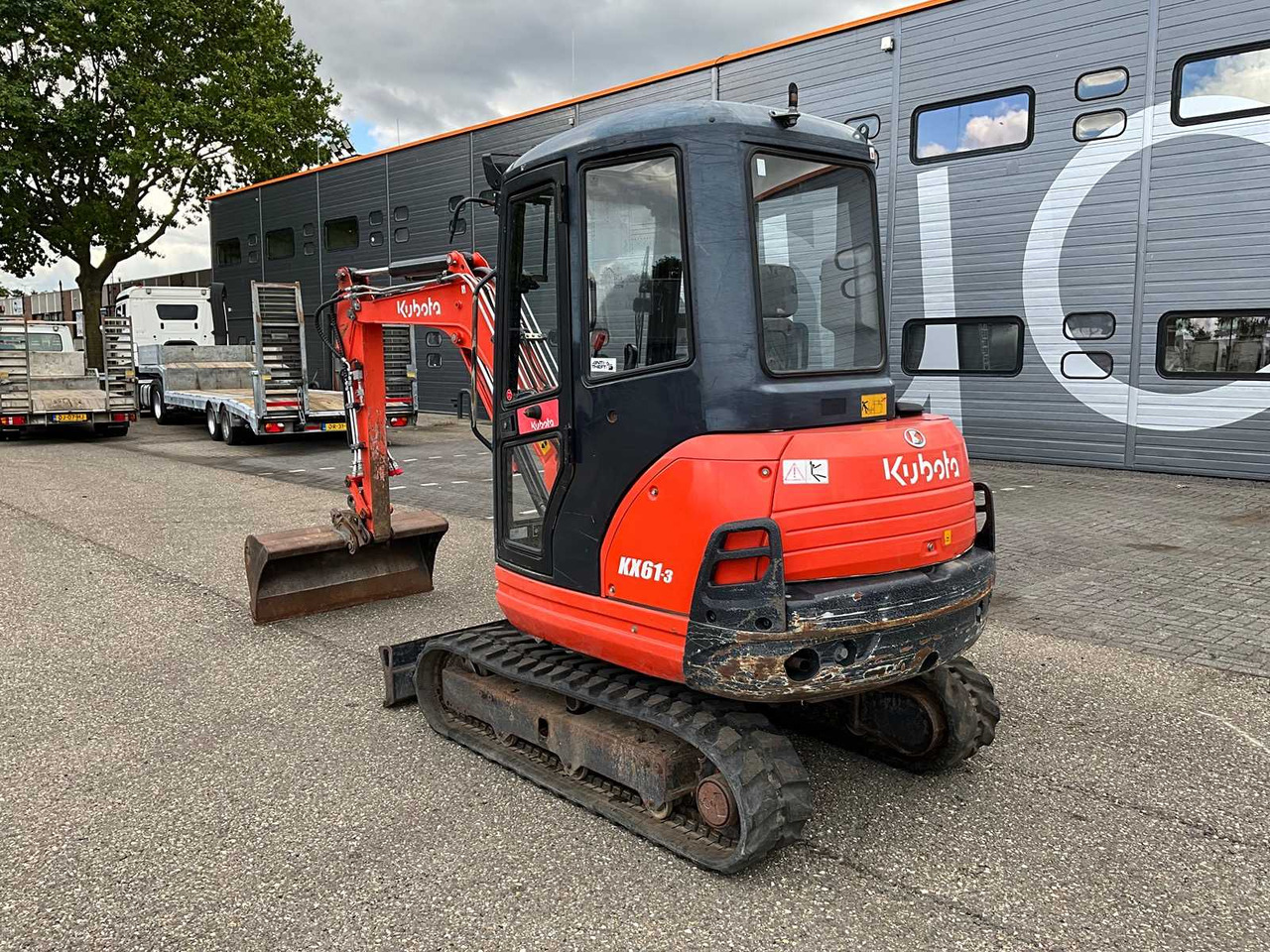 Kubota KX61-3 - Мини-экскаватор: фото 3 Kubota KX61-3 - Мини-экскаватор: фото 3