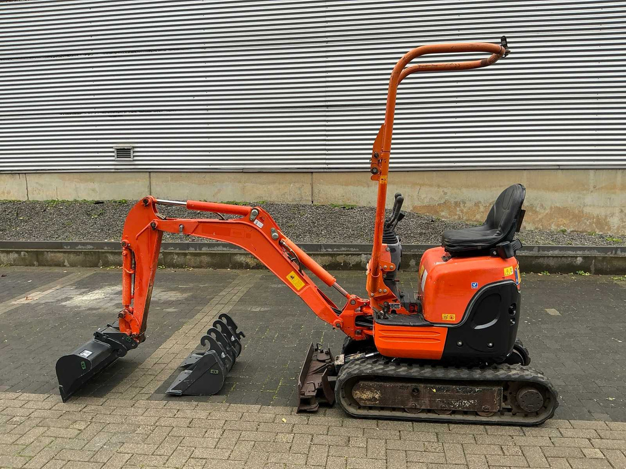 Kubota U10-3 - Мини-экскаватор: фото 2 Kubota U10-3 - Мини-экскаватор: фото 2