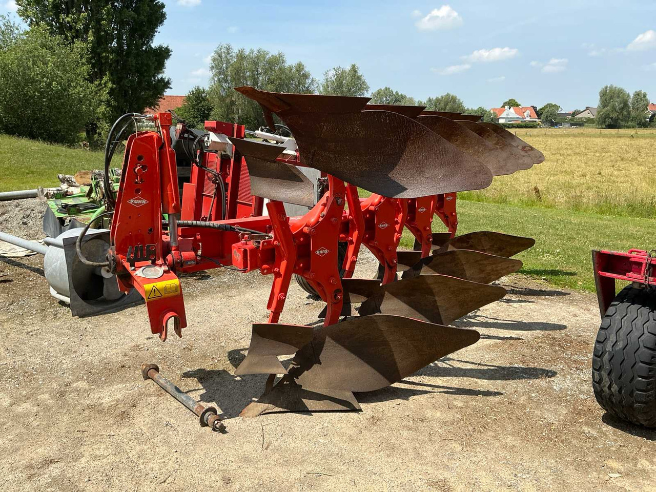 Kuhn Multimaster 123 - Плуг: фото 2 Kuhn Multimaster 123 - Плуг: фото 2