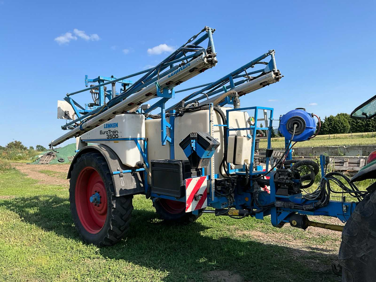 Lemken Eurotrain TCM 3500 - Опрыскиватель: фото 5 Lemken Eurotrain TCM 3500 - Опрыскиватель: фото 5