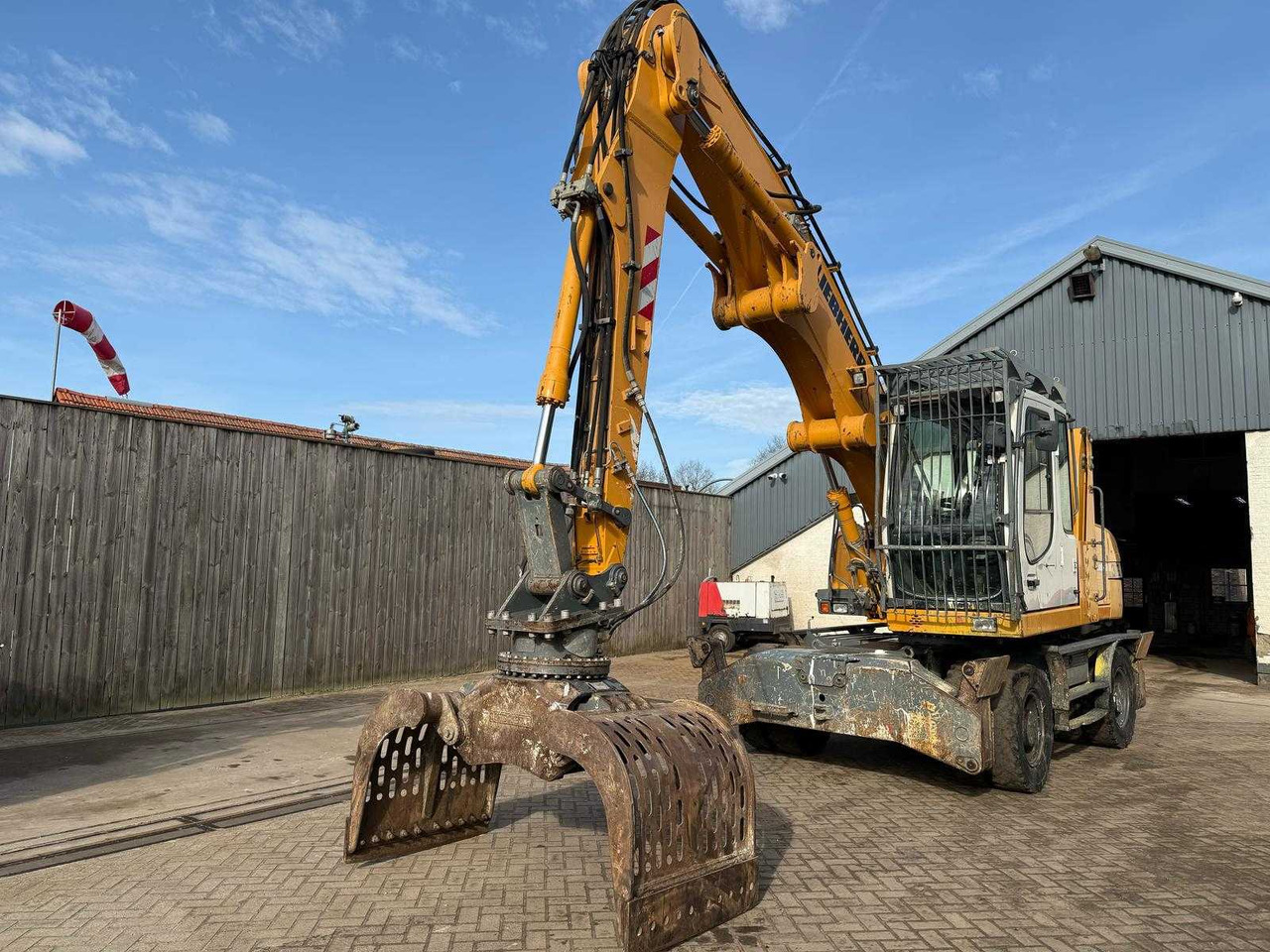 Liebherr A 316 Litronic - Мобильный кран: фото 1 Liebherr A 316 Litronic - Мобильный кран: фото 1