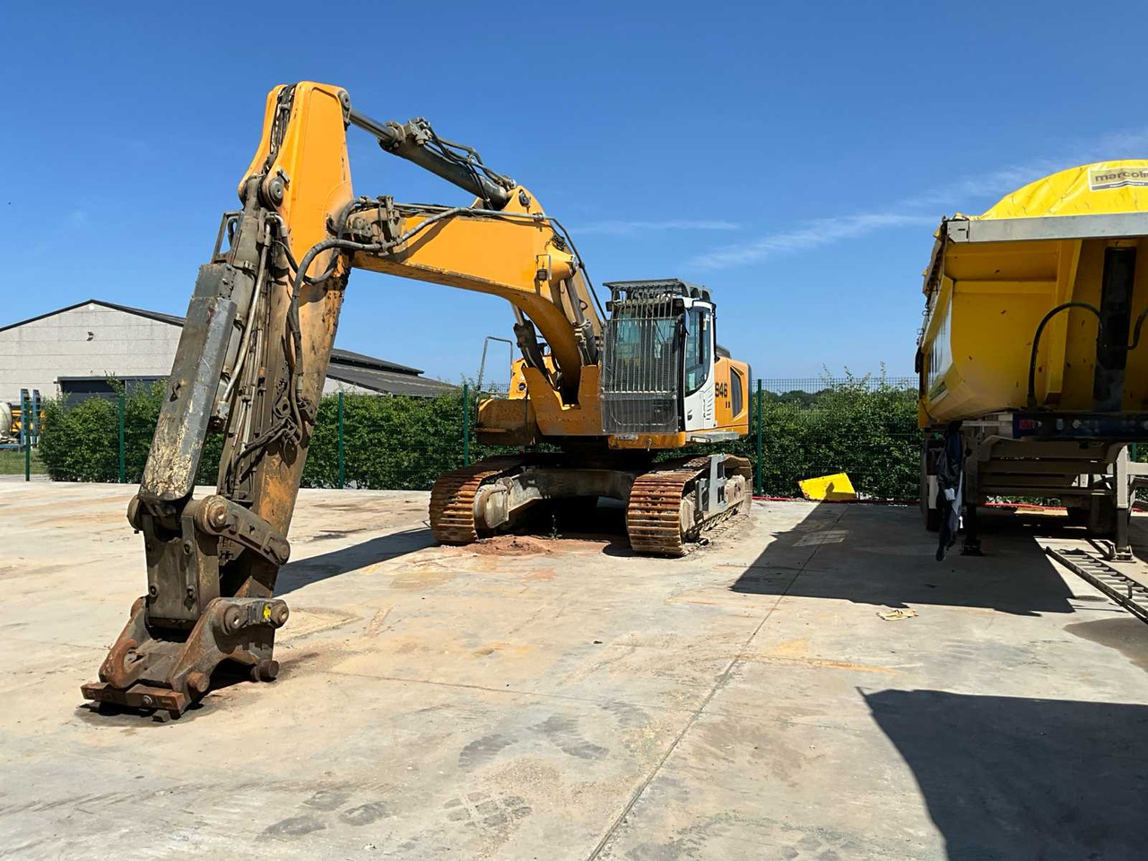 Liebherr R946LC - Гусеничный экскаватор: фото 1 Liebherr R946LC - Гусеничный экскаватор: фото 1