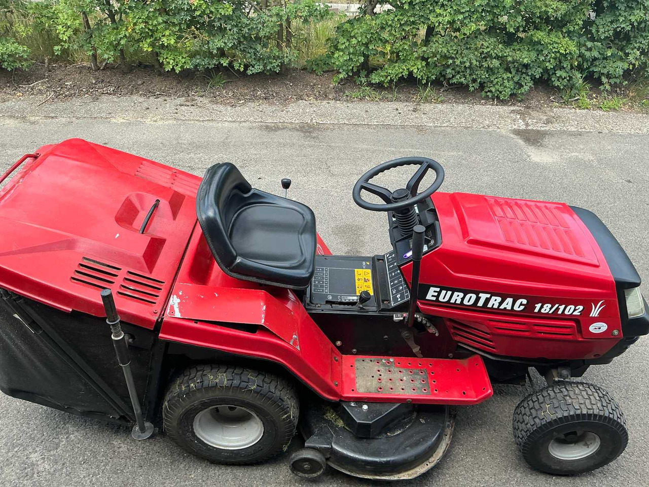 MTD Eurotrac 18/102 - Газонокосилка: фото 4 MTD Eurotrac 18/102 - Газонокосилка: фото 4