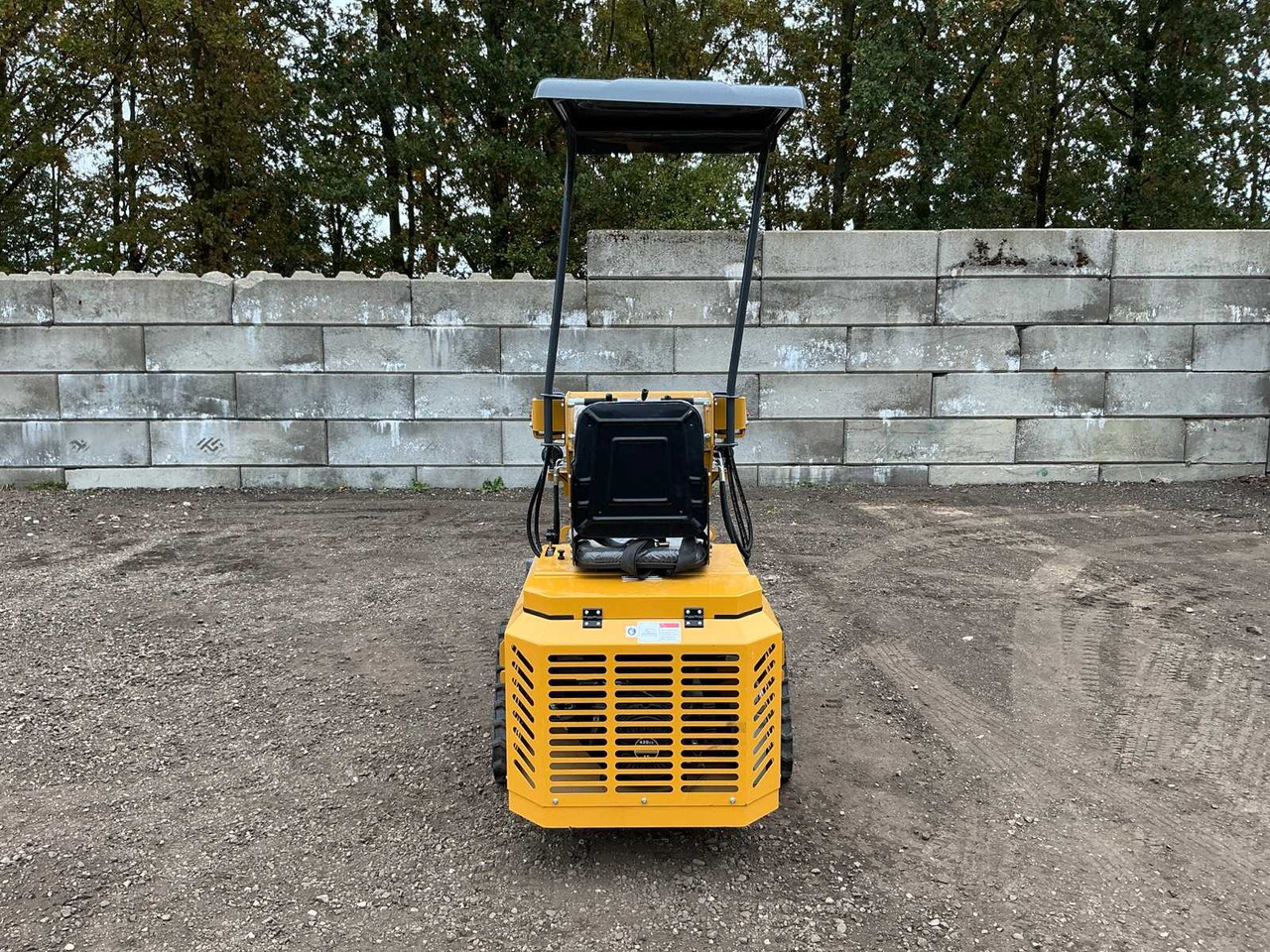 Machpro MP-S805 Skidsteer - Мини-погрузчик с бортовым поворотом: фото 4 Machpro MP-S805 Skidsteer - Мини-погрузчик с бортовым поворотом: фото 4