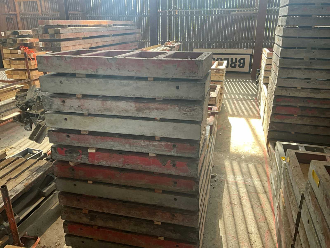 Meva Mammut - Оборудование для бетонных работ: фото 5 Meva Mammut - Оборудование для бетонных работ: фото 5