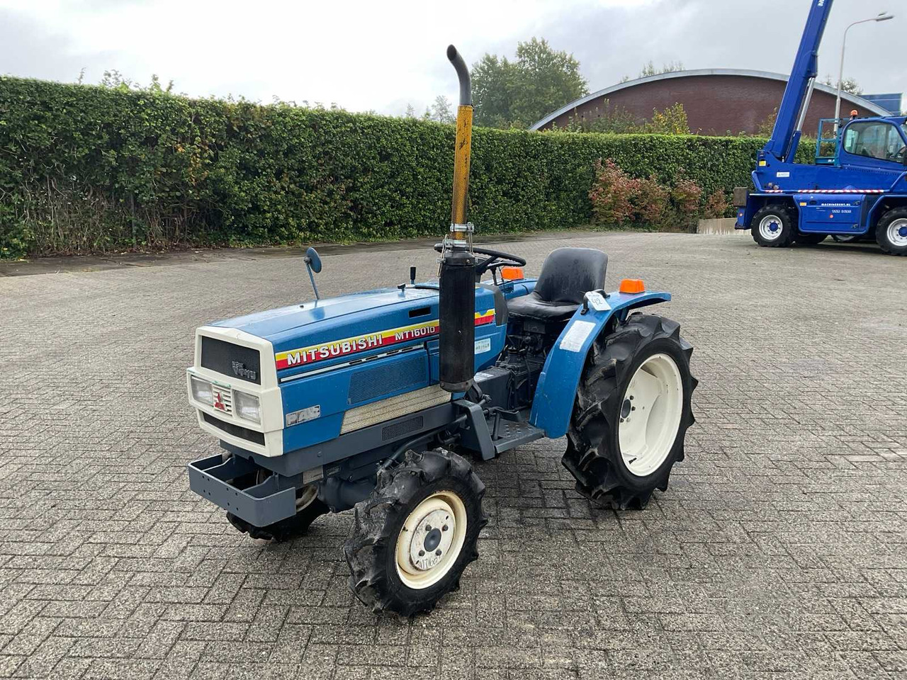 Mitsubishi MT1601D - Минитрактор: фото 1 Mitsubishi MT1601D - Минитрактор: фото 1