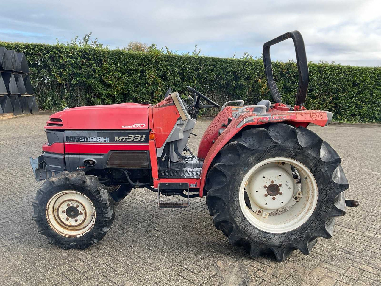 Mitsubishi MT331 - Минитрактор: фото 5 Mitsubishi MT331 - Минитрактор: фото 5