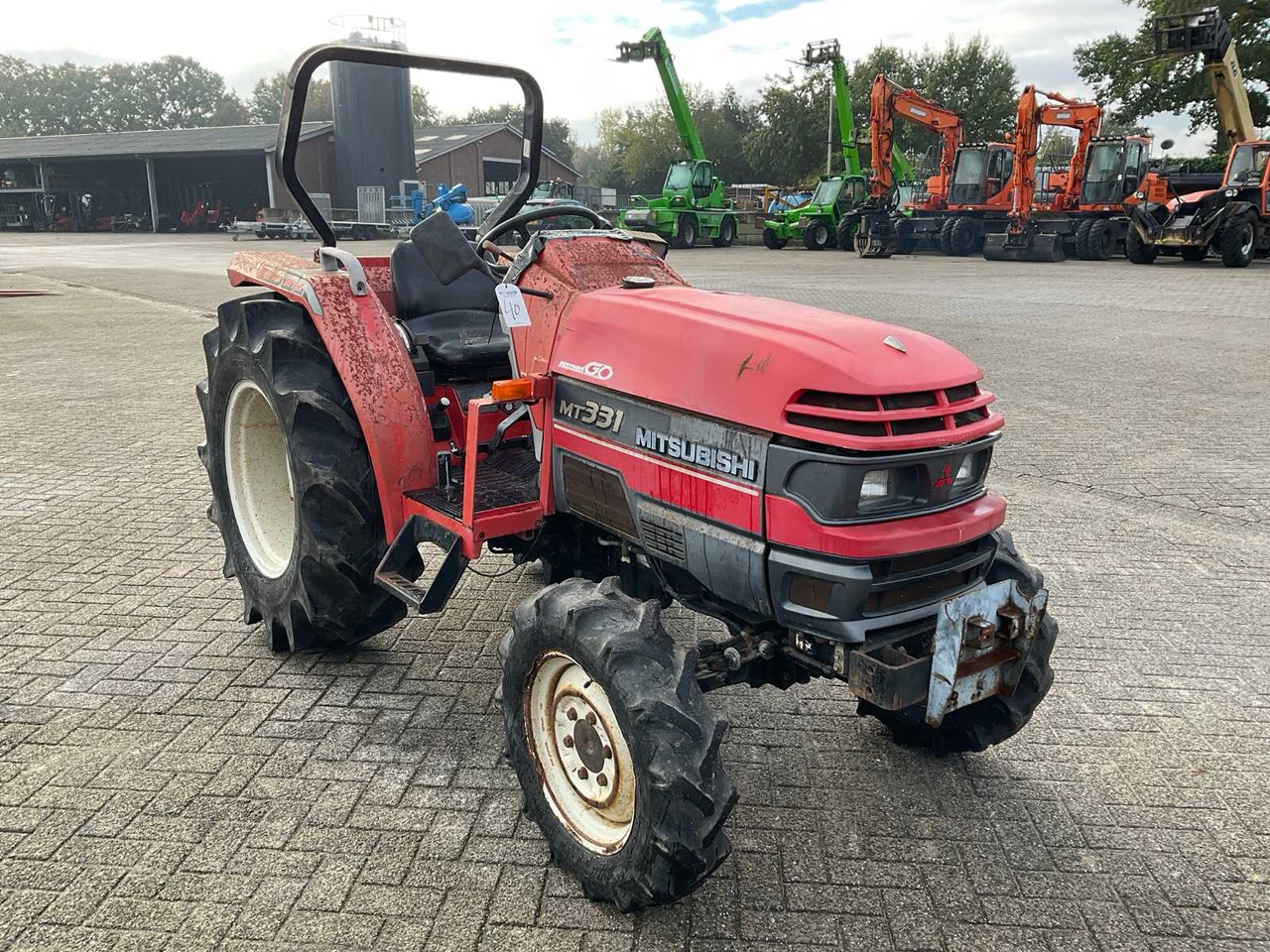 Mitsubishi MT331 - Минитрактор: фото 4 Mitsubishi MT331 - Минитрактор: фото 4