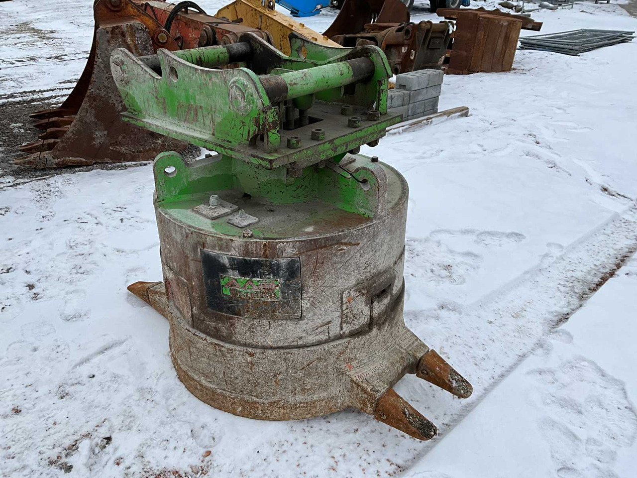 Zanetti ZMH-TH 105/9 ECOMAG - Навесное оборудование для Экскаваторов: фото 2 Zanetti ZMH-TH 105/9 ECOMAG - Навесное оборудование для Экскаваторов: фото 2
