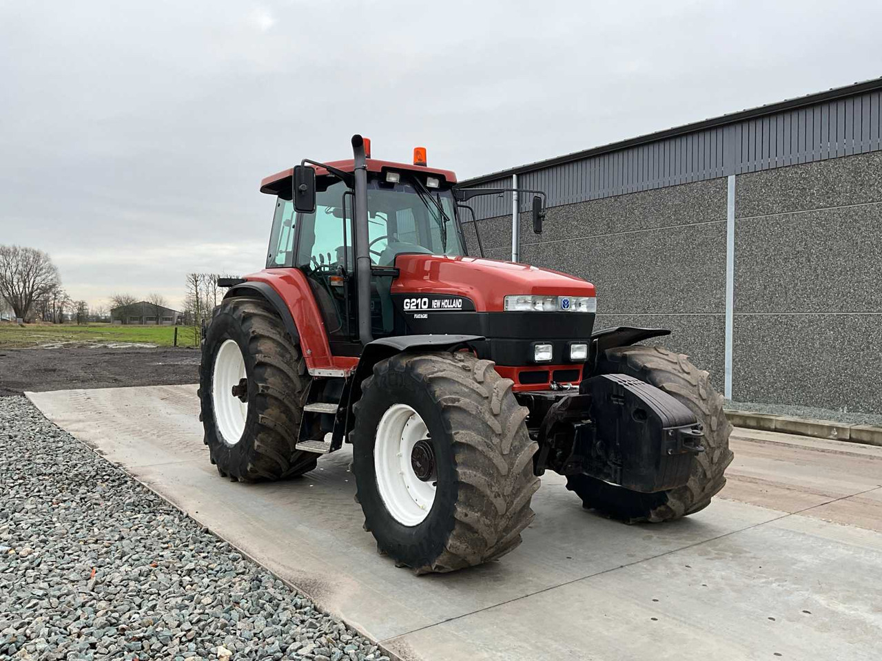 New Holland G210 DT fiatagri - Трактор: фото 5 New Holland G210 DT fiatagri - Трактор: фото 5