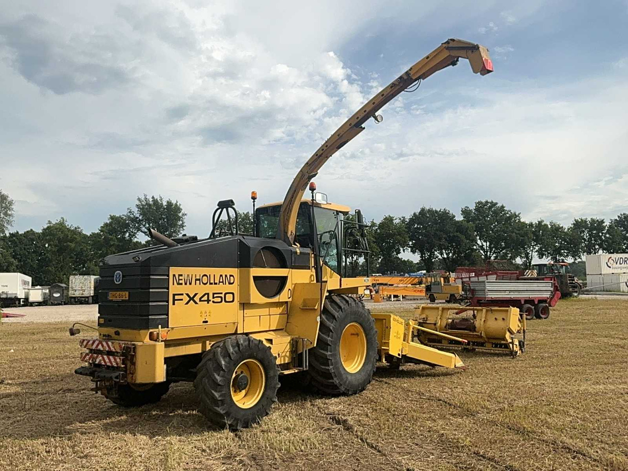 New holland FX450 - Кормоуборочный комбайн: фото 4 New holland FX450 - Кормоуборочный комбайн: фото 4