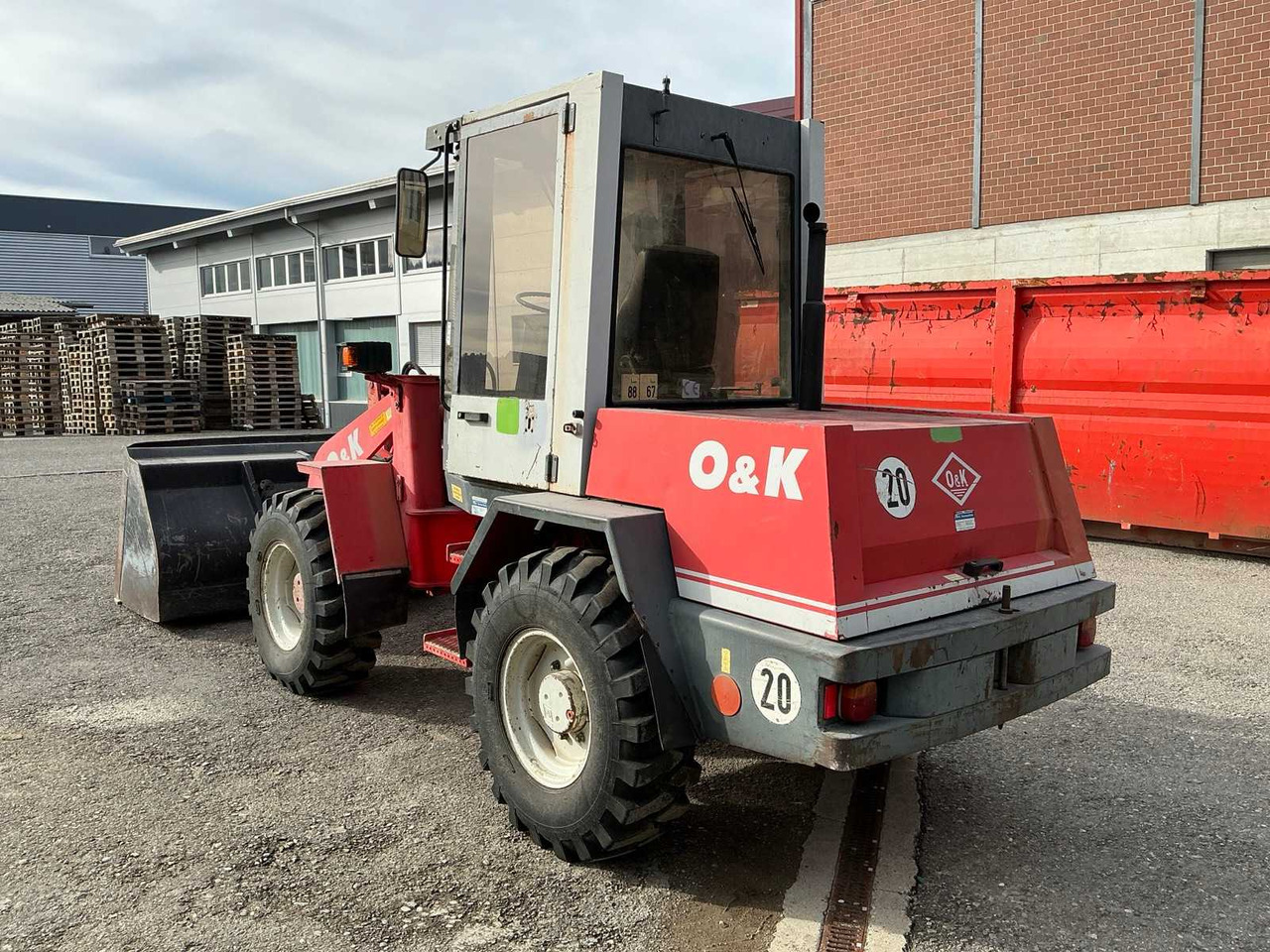 O&K 1995 O&K L6-4 WHEEL LOADER - Колёсный погрузчик: фото 4 O&K 1995 O&K L6-4 WHEEL LOADER - Колёсный погрузчик: фото 4