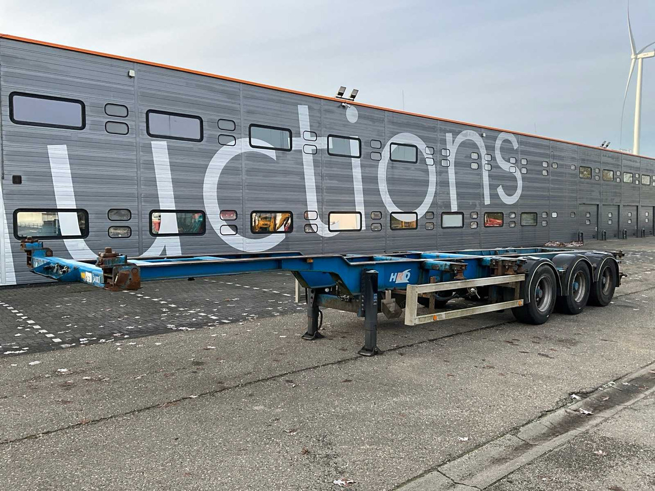 2001 HRD NT CON CONTAINER CHASSIS LJZ-09-X - Полуприцеп: фото 1 2001 HRD NT CON CONTAINER CHASSIS LJZ-09-X - Полуприцеп: фото 1