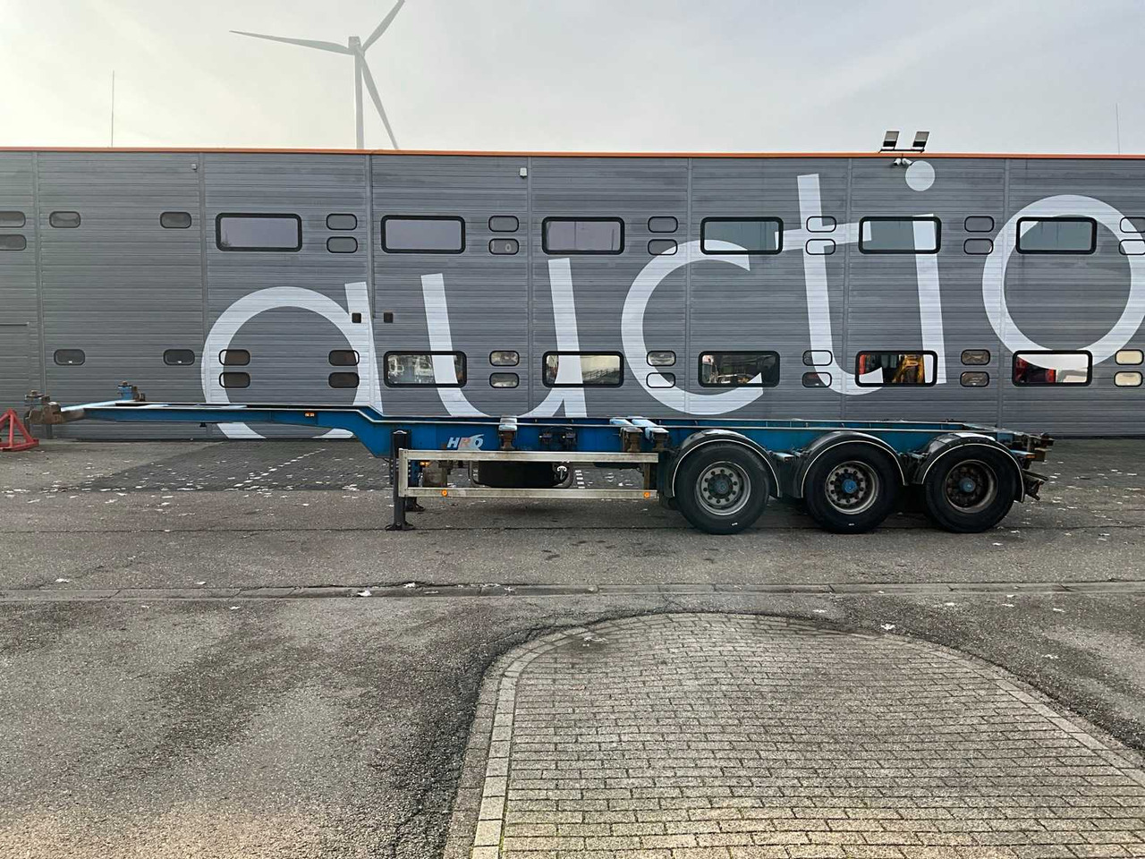 2001 HRD NT CON CONTAINER CHASSIS LJZ-09-X - Полуприцеп: фото 2 2001 HRD NT CON CONTAINER CHASSIS LJZ-09-X - Полуприцеп: фото 2