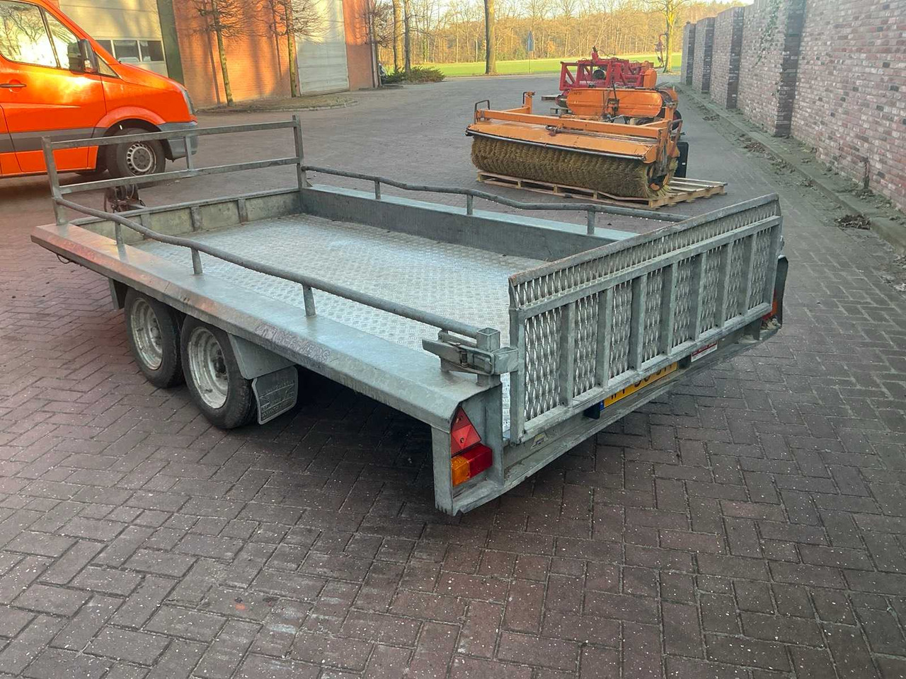 2000 HAPERT HAPA 1310 RAMP TRAILER WY-50-JH - Прицеп: фото 4 2000 HAPERT HAPA 1310 RAMP TRAILER WY-50-JH - Прицеп: фото 4