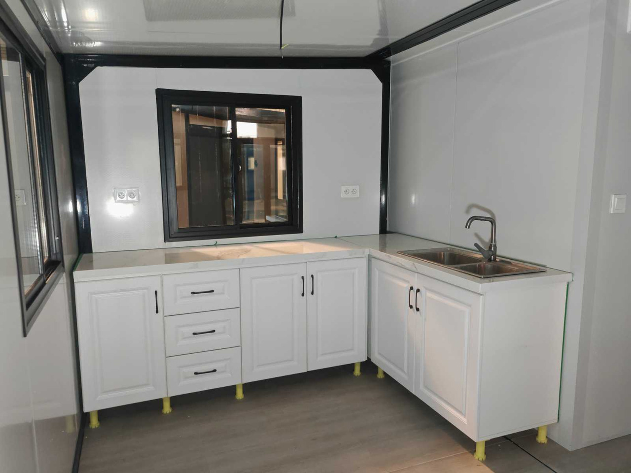 Жилой контейнер Rhino Houses 36,5 m2: фото 17