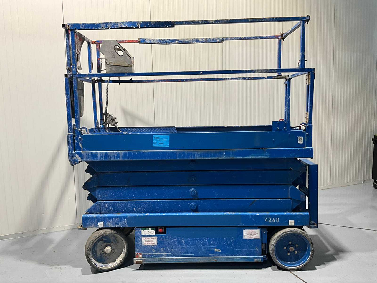 SKYJACK SJIII3226 - AERIAL PLATFORM WORKING HEIGHT 9.9M EXTENDABLE 3M, 229 HOURS - Подъёмник: фото 3 SKYJACK SJIII3226 - AERIAL PLATFORM WORKING HEIGHT 9.9M EXTENDABLE 3M, 229 HOURS - Подъёмник: фото 3