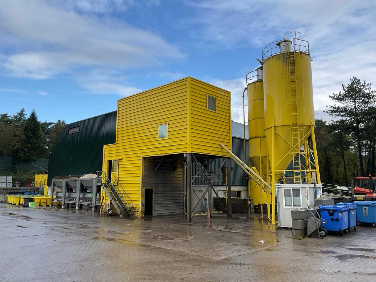 Simem Wetbeton 25 - Бетонный завод: фото 1 Simem Wetbeton 25 - Бетонный завод: фото 1