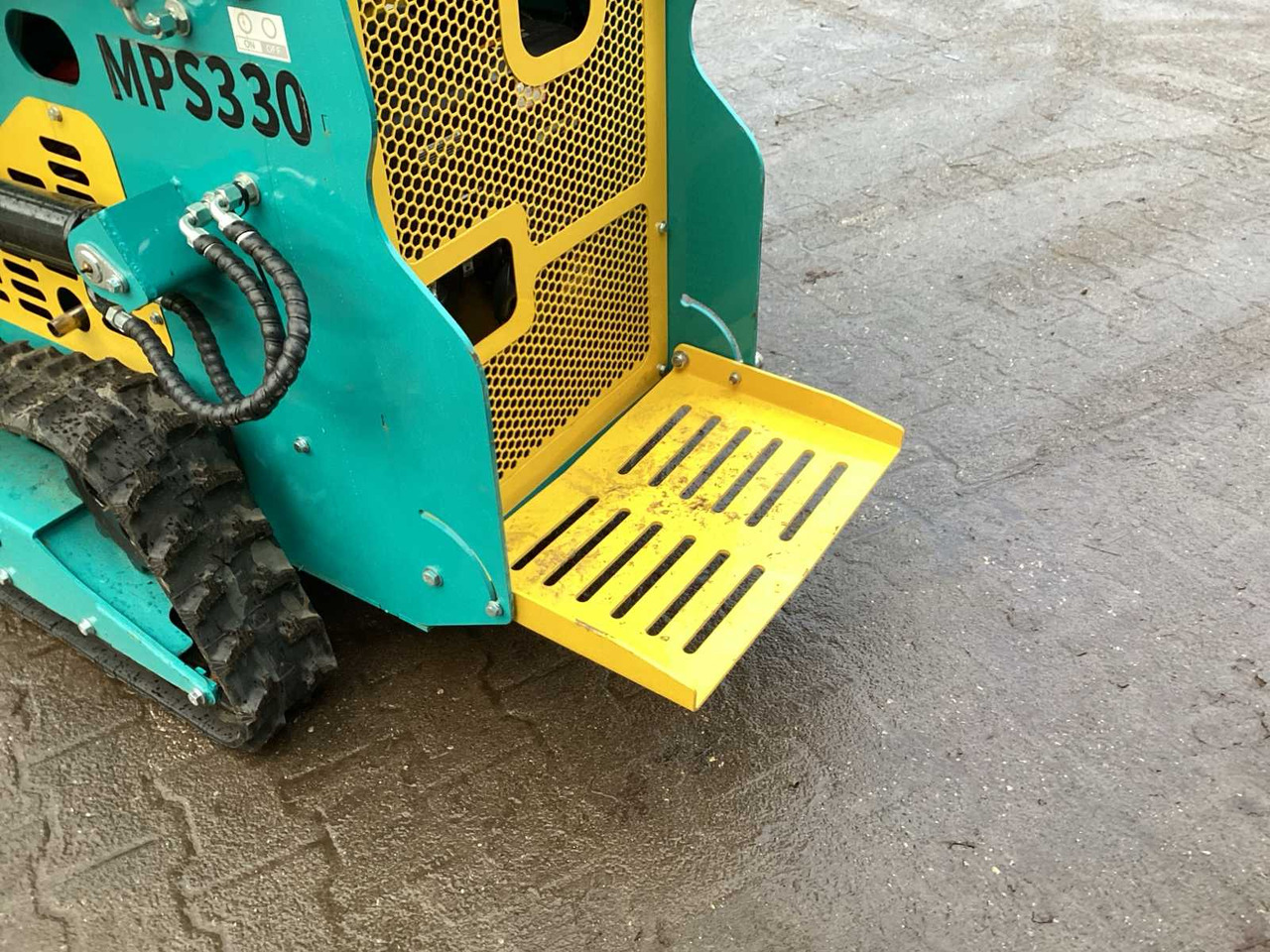 Skid Steer MPS330 - Мини-погрузчик с бортовым поворотом: фото 5 Skid Steer MPS330 - Мини-погрузчик с бортовым поворотом: фото 5