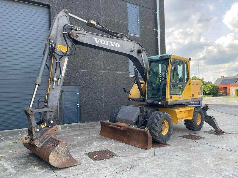 Volvo EW140B - Строительная техника: фото 2 Volvo EW140B - Строительная техника: фото 2